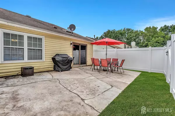 Old Bridge, NJ 07747,12 Lisa CT