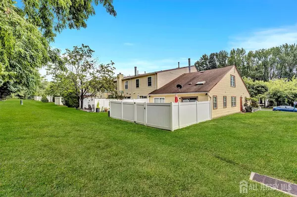 Old Bridge, NJ 07747,12 Lisa CT