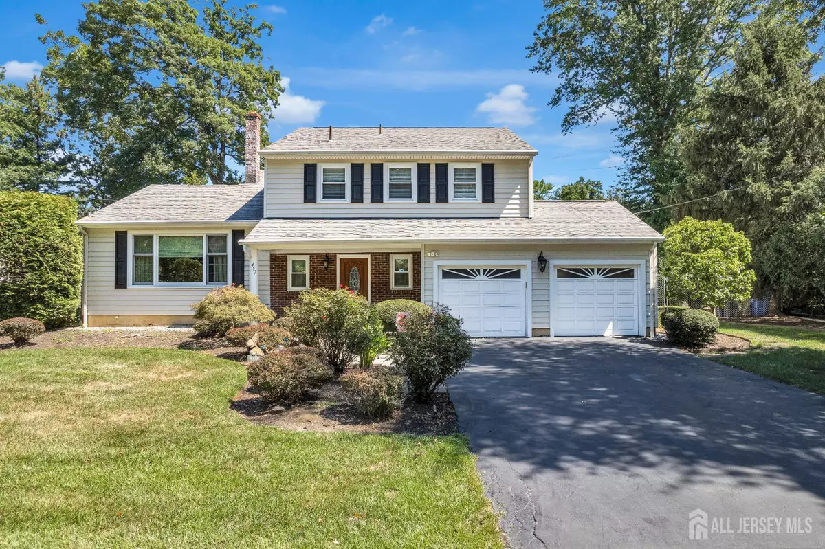 North Brunswick, NJ 08902,457 Barrymore PL