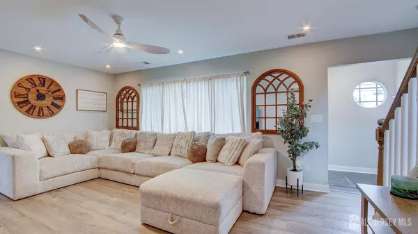 East Brunswick, NJ 08816,11 Third ST