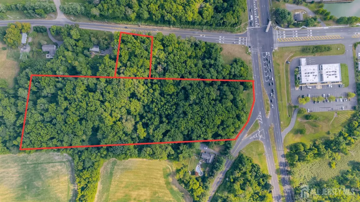 Cranbury, NJ 08512,0-0 US-130 HWY