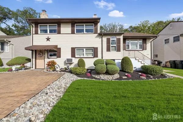 266 Amherst AVE, Colonia, NJ 07067