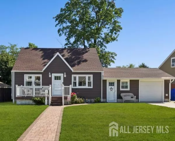 6 Donna ST, East Brunswick, NJ 08816