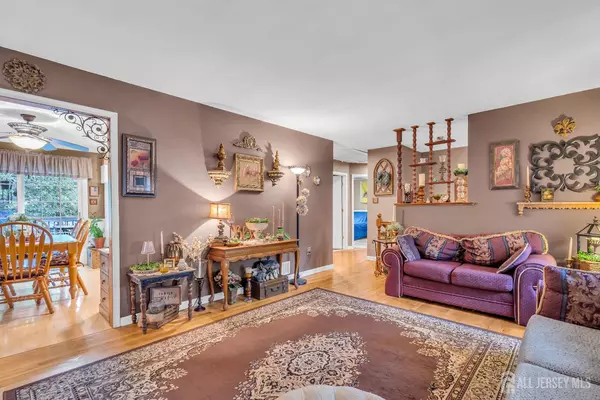 Pemberton Twp, NJ 08015,206 Piute TRL