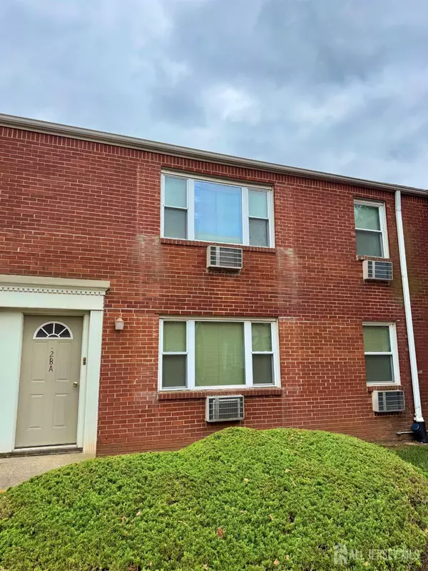 60 Fox RD, Edison, NJ 08817