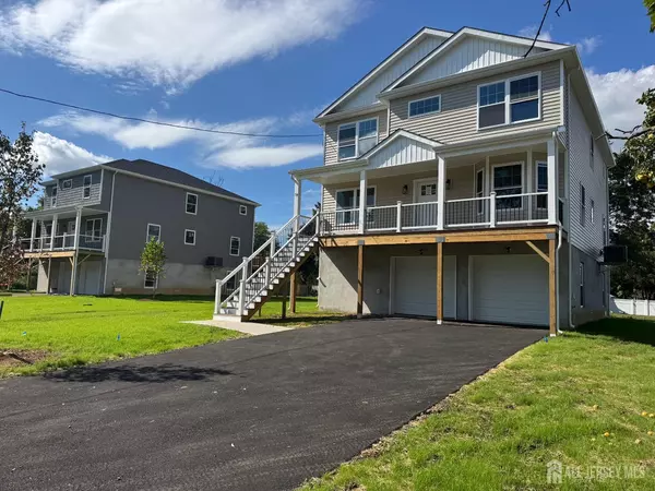 Sayreville, NJ 08872,19 John ST