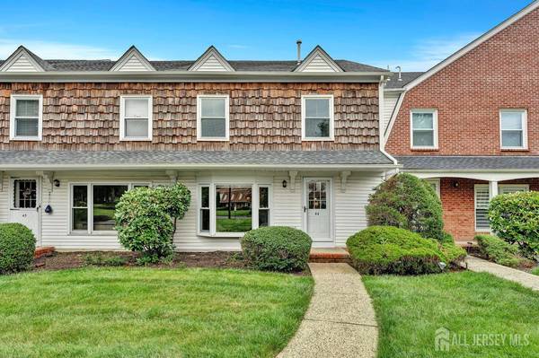 44 Maddaket CT, Scotch Plains, NJ 07076