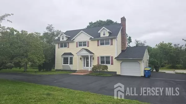 34 Lehigh RD, Branchburg, NJ 08853