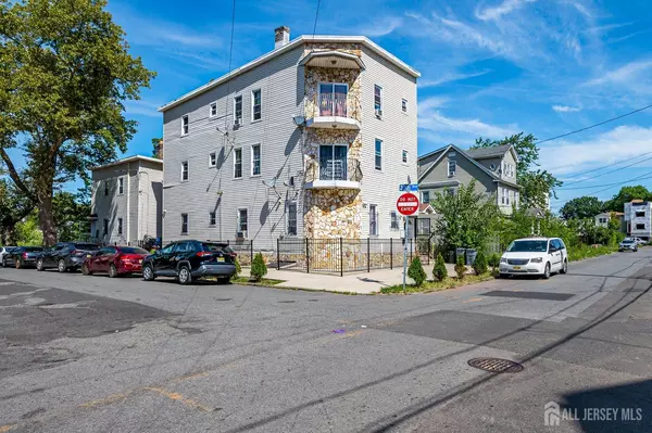 369 21st ST, Irvington, NJ 07111