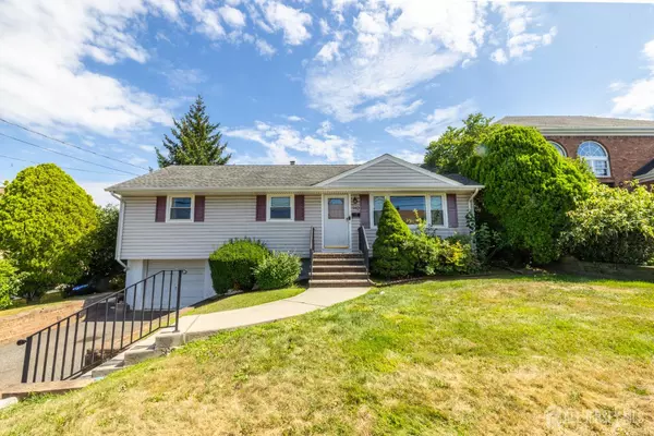 140 Ethel ST, Menlo Park Terrace, NJ 08840