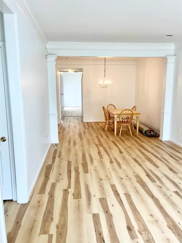 Monroe, NJ 0883,409 Harrier DR #409 H