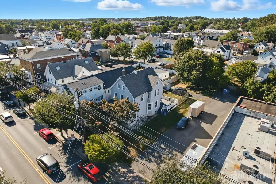 19 E Somerset ST, Raritan, NJ 08869