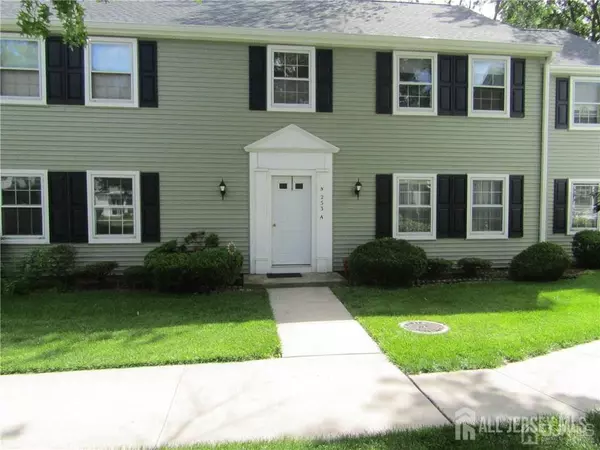 253 Mystic LN #A, Monroe, NJ 08831