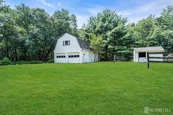 Millstone, NJ 08510,447 Stagecoach RD