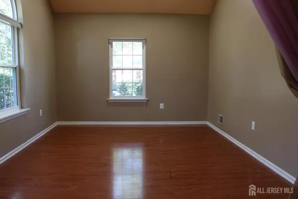 Franklin Twsp, NJ 08823,2 Jade CT