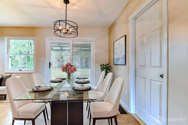 Monroe, NJ 08831,5 Norwood AVE