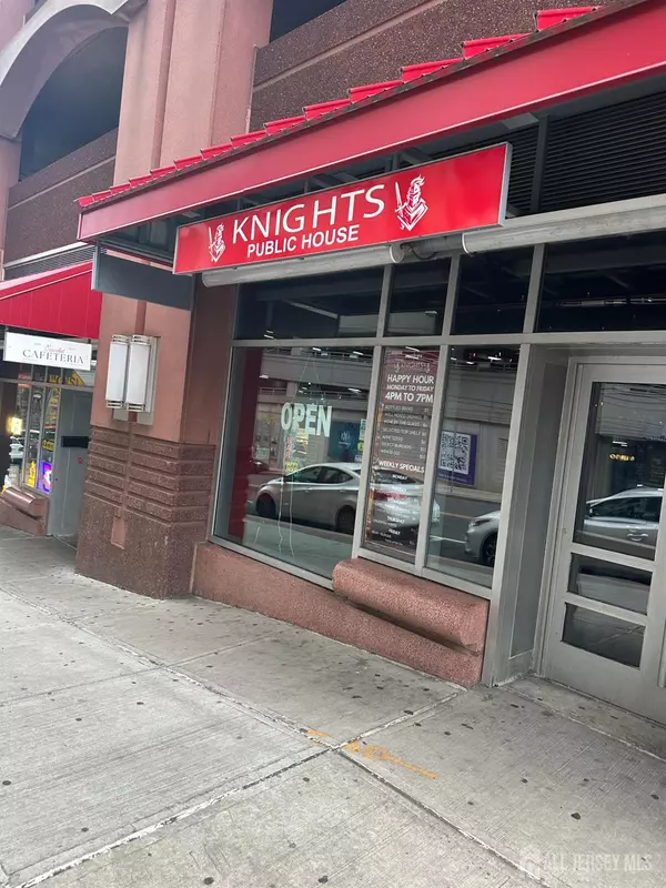 New Brunswick, NJ 08901,12 Easton AVE