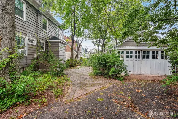 Highland Park, NJ 08904,308 Grant AVE