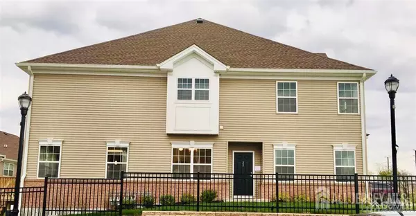 South Plainfield, NJ 07080,33 Blair ST