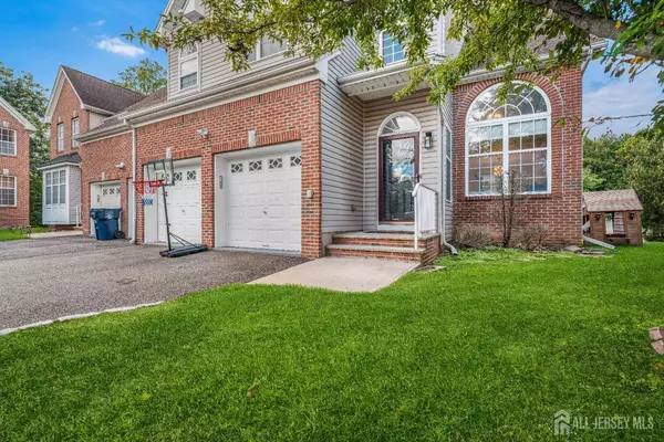 North Brunswick, NJ 08902,1309 Juniper CT