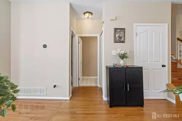 South Brunswick, NJ 08810,1106 Dahlia CIR