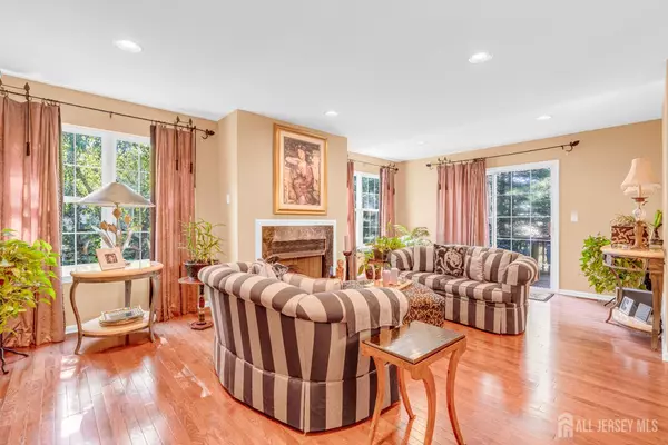 Old Bridge, NJ 08879,41 Capica CT