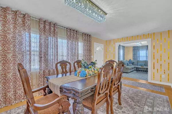 Sayreville, NJ 08872,234 Washington RD