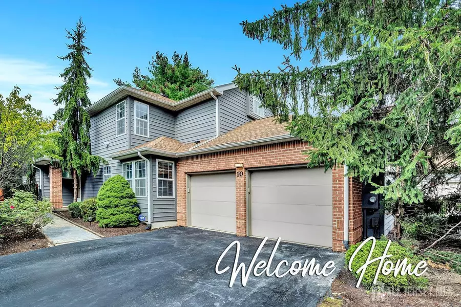 10 Sawgrass CT, Monroe, NJ 08831