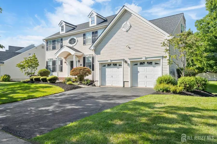 28 Wendover RD, East Windsor, NJ 08520