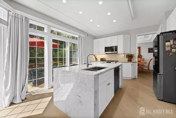 Old Bridge, NJ 07747,14 Dorchester CT