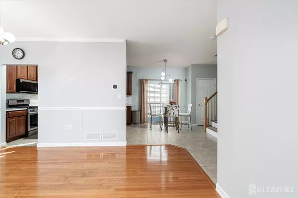 Monroe, NJ 08831,221 Morning Glory DR