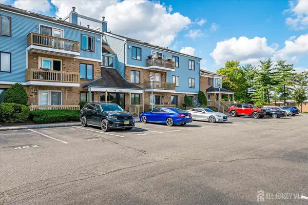 Avenel, NJ 07001,213 Peach ST