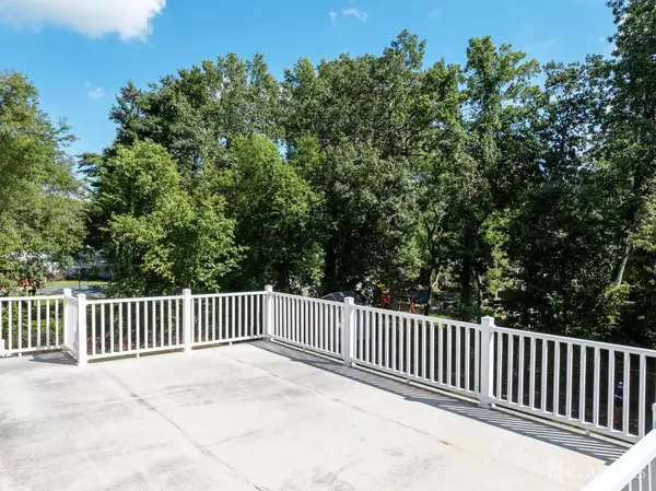 East Brunswick, NJ 08816,9 Downing DR