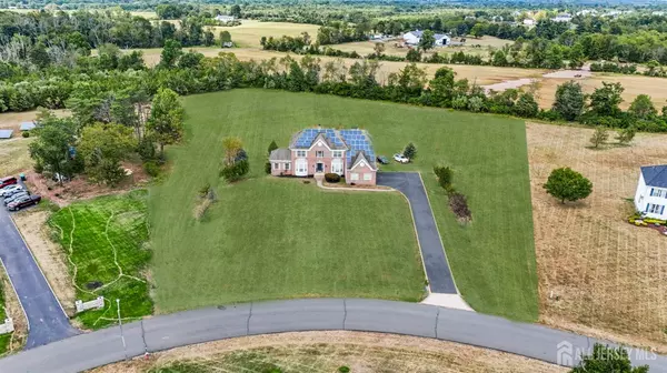 Franklin, NJ 08823,12 Wyckoff PL