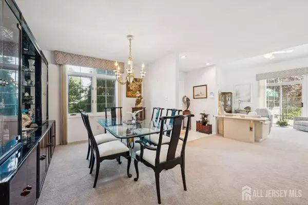 Monroe, NJ 08831,19-A Rutland LN