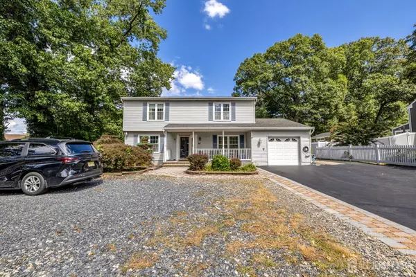 Freehold, NJ 07728,47 Route 33 Route