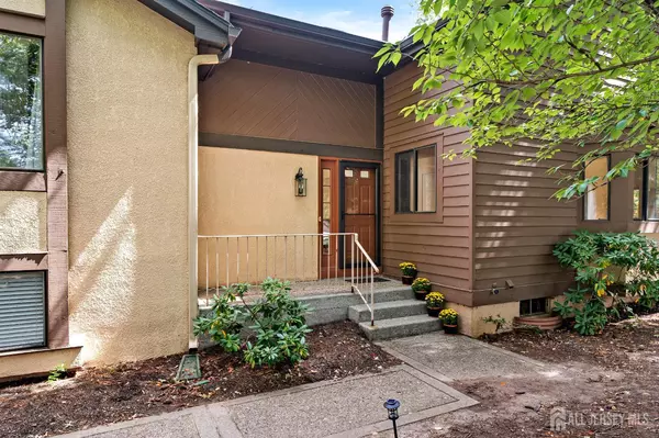 Plainsboro, NJ 08536,263 sayre DR