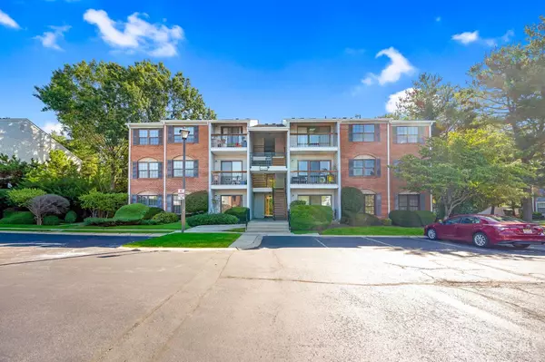 East Brunswick, NJ 08816,308 Bromley PL