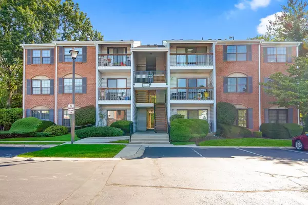 308 Bromley PL, East Brunswick, NJ 08816