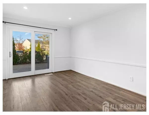 Scotch Plains, NJ 07076,22 Maddaket CT