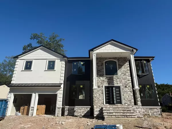 24 Norton ST, Edison, NJ 08820