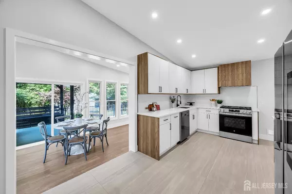 Middletown, NJ 07738,210 Parkview TER