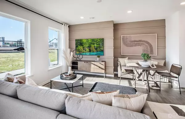 New Brunswick, NJ 08901,523 Sadie CIR