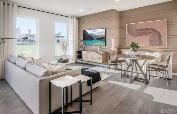 New Brunswick, NJ 08901,513 Sadie CIR