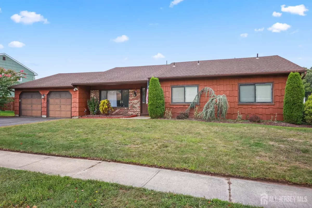 Monroe, NJ 08831,1 S Rhoda ST S