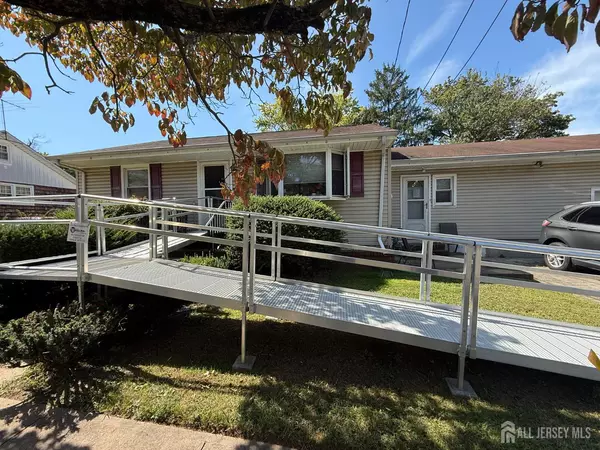 Edison, NJ 08817,24 Clark AVE