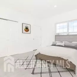 Hopelawn, NJ 08861,175 Quincy CT #B-316