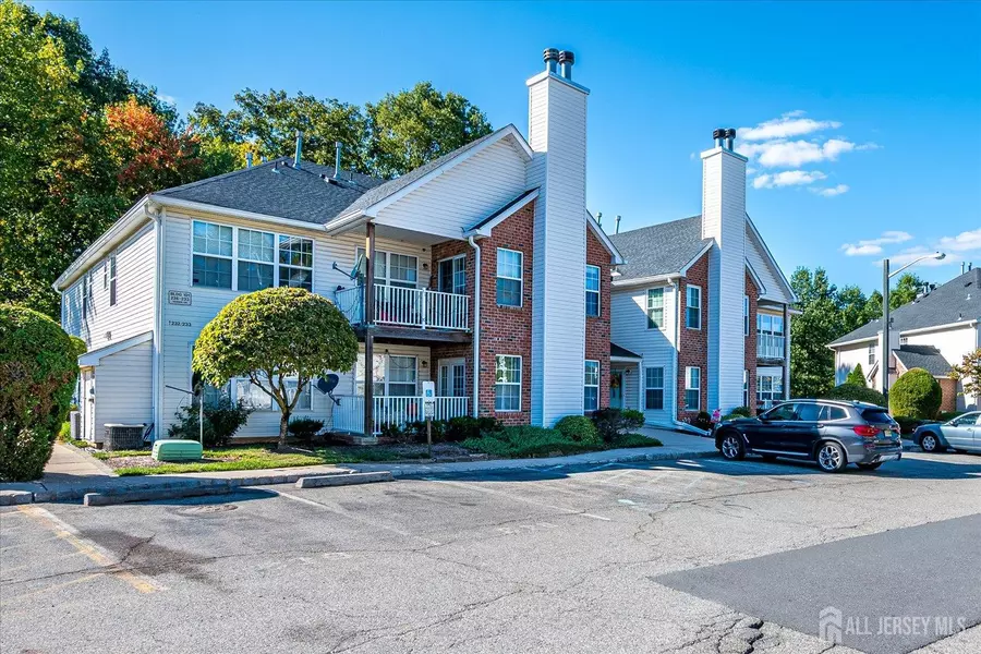 230 Vasser DR, Piscataway, NJ 08854