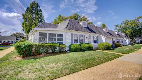 Monroe, NJ 08831,179 Rossmoor DR #H