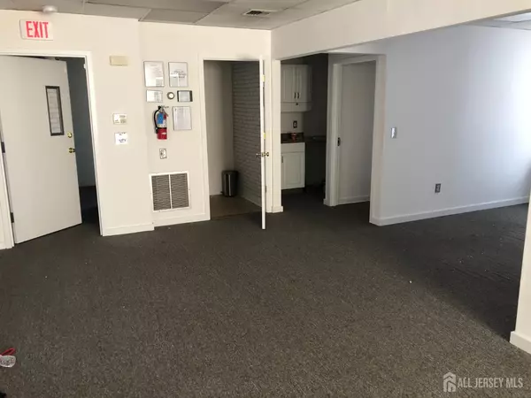 Middlesex, NJ 08846,1251 Bound Brook RD